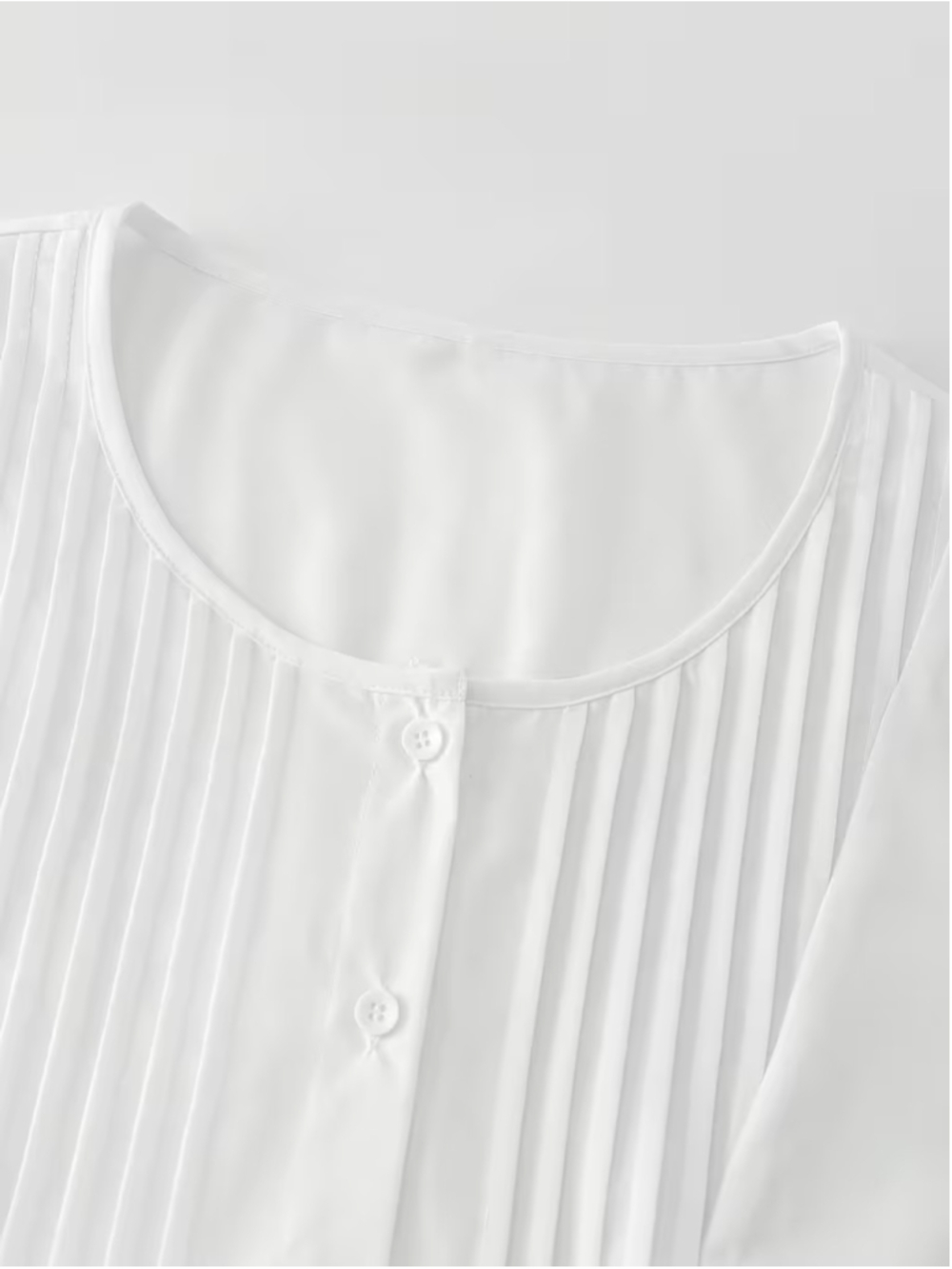 Osadia Women's Plus Size 3XL White Sleeveless Blouse Pleated Button Loose Top - Picture 5 of 5